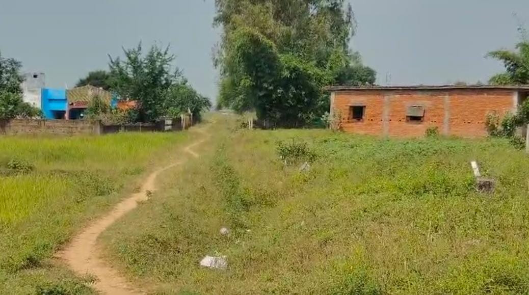 Dilapidated canal increases farmers worries