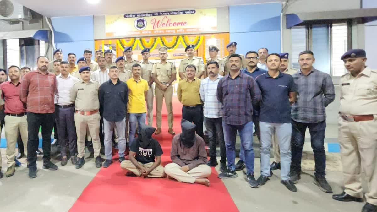 2-arrested-for-abducting-and-murdering-19-year-old-youth-from-anjar-police-check-350-cctv-footages