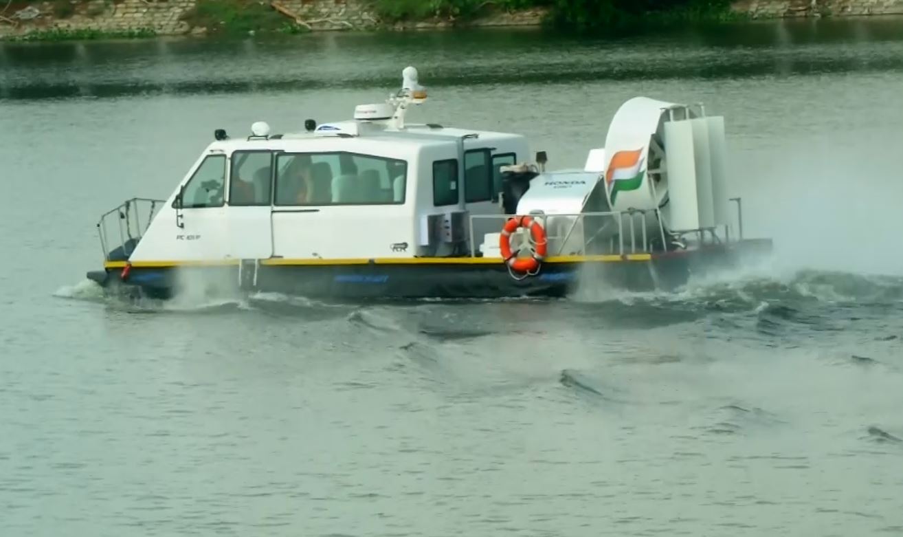 indias first indigenous hovercraft