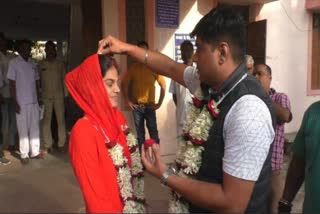 GST officer love marriage in Raigarh