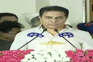 Brewing dissent among weavers to decide fate of K T Rama Rao in Sircilla assembly segment