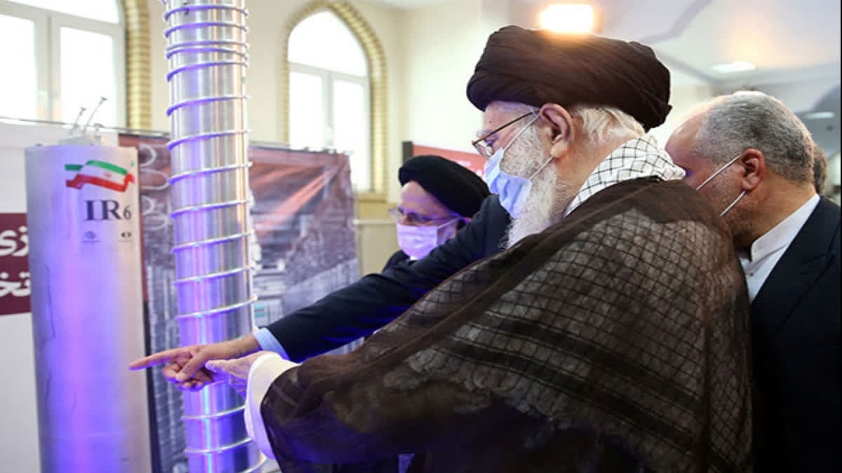 Iran installing new centrifuges