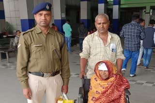 Parvati reunited with son by efforts of RPF personnel