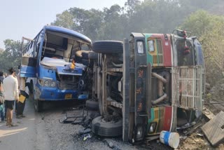 Kanker Road Accident