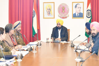 CM Mann held a meeting with Sri Fatehgarh Sahib administration