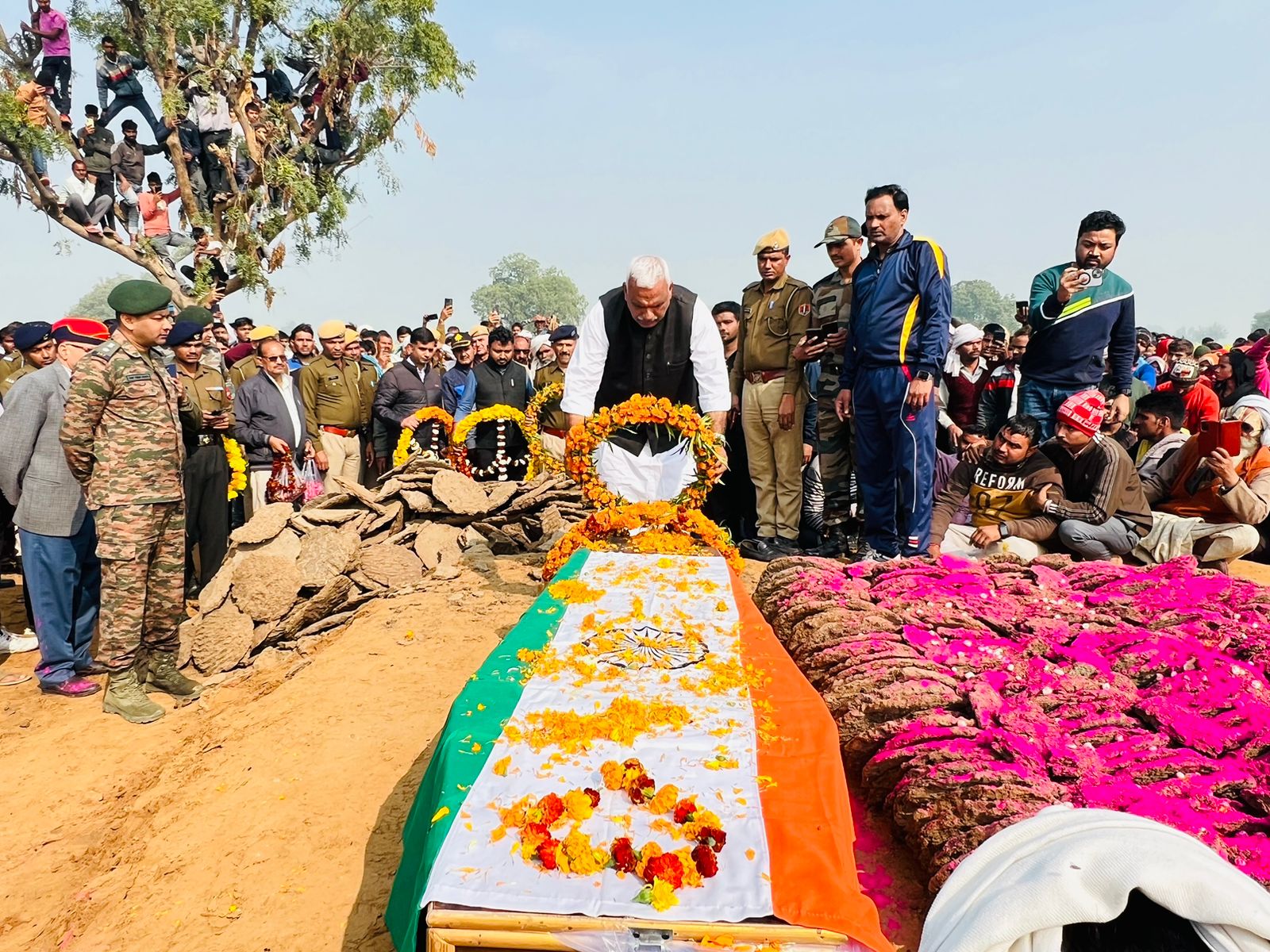 soldier from Deeg district died in jammu and kashmir