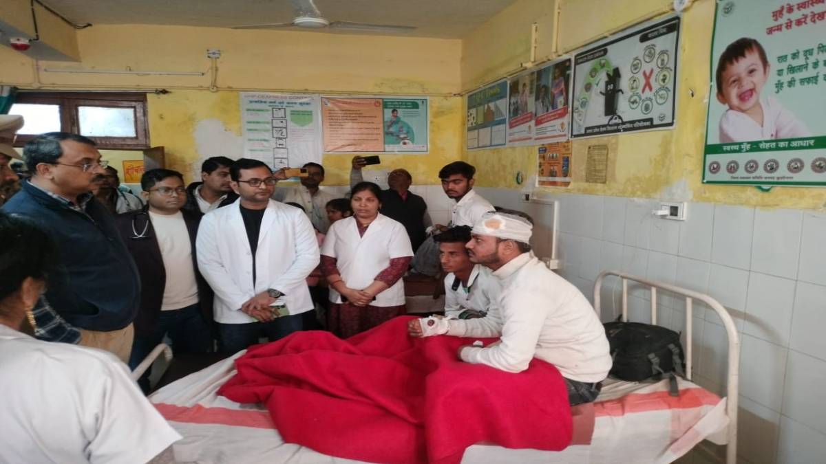 DM Vishal Bhardwaj speaks to an injured studnet in CHC