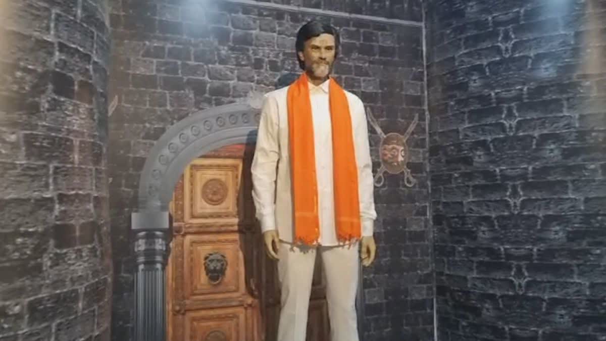 wax statue of Manoj Jarange Patil