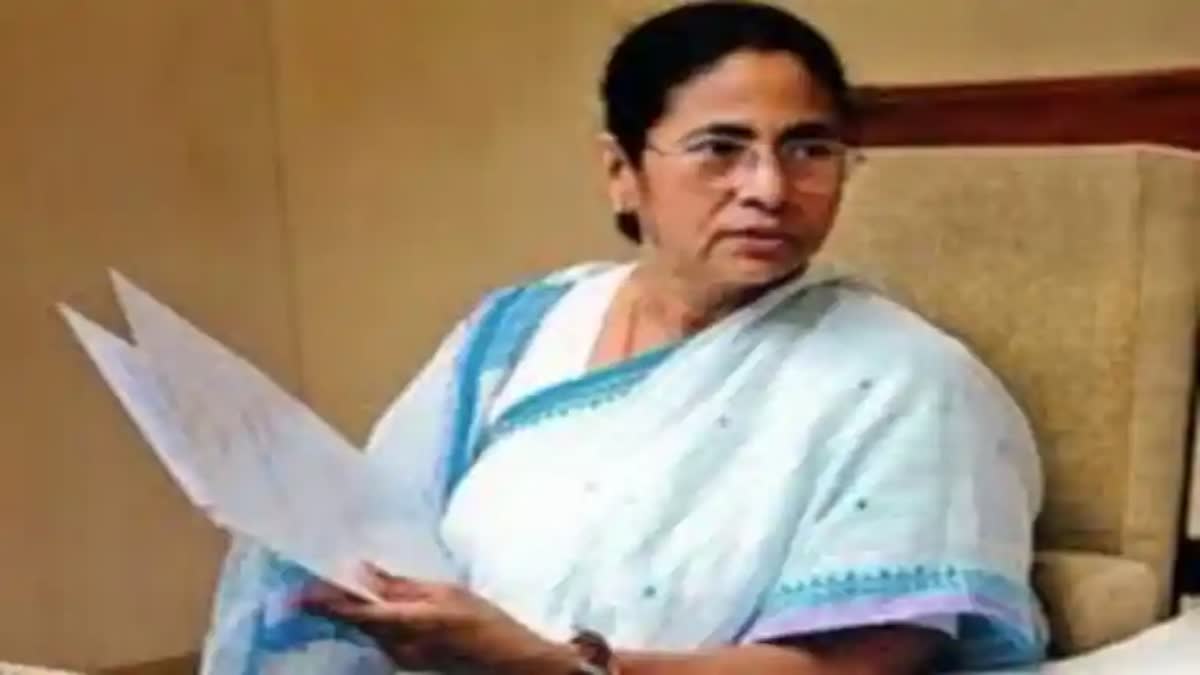 Mamata attacks Centre on Netaji Issue