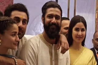 Ranbir- Alia and Vicky- Katrina share frame in viral picture from Pran Pratishtha