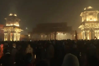 Heavy rush of devotees outside Ram Temple in Ayodhya to offer prayers