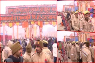 Crowd of devotees gathered