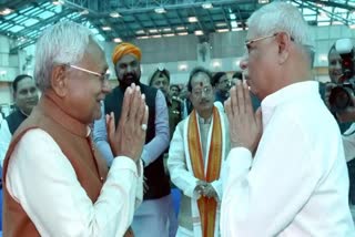 Bihar CM Nitish Kumar met Governor at Raj Bhavan