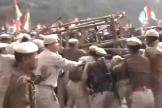 Clash Between Congress Workers And Assam Police