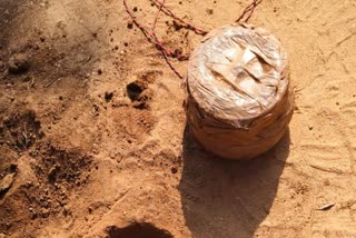 Cooker bomb planted by Naxalites