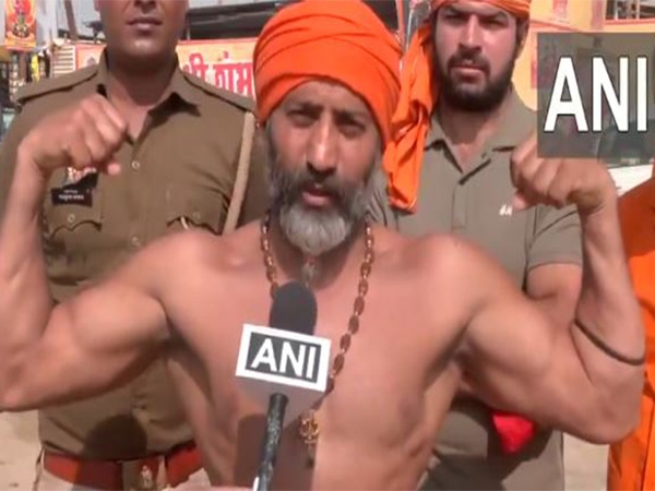 Pahalwan Baba At Maha Kumbh