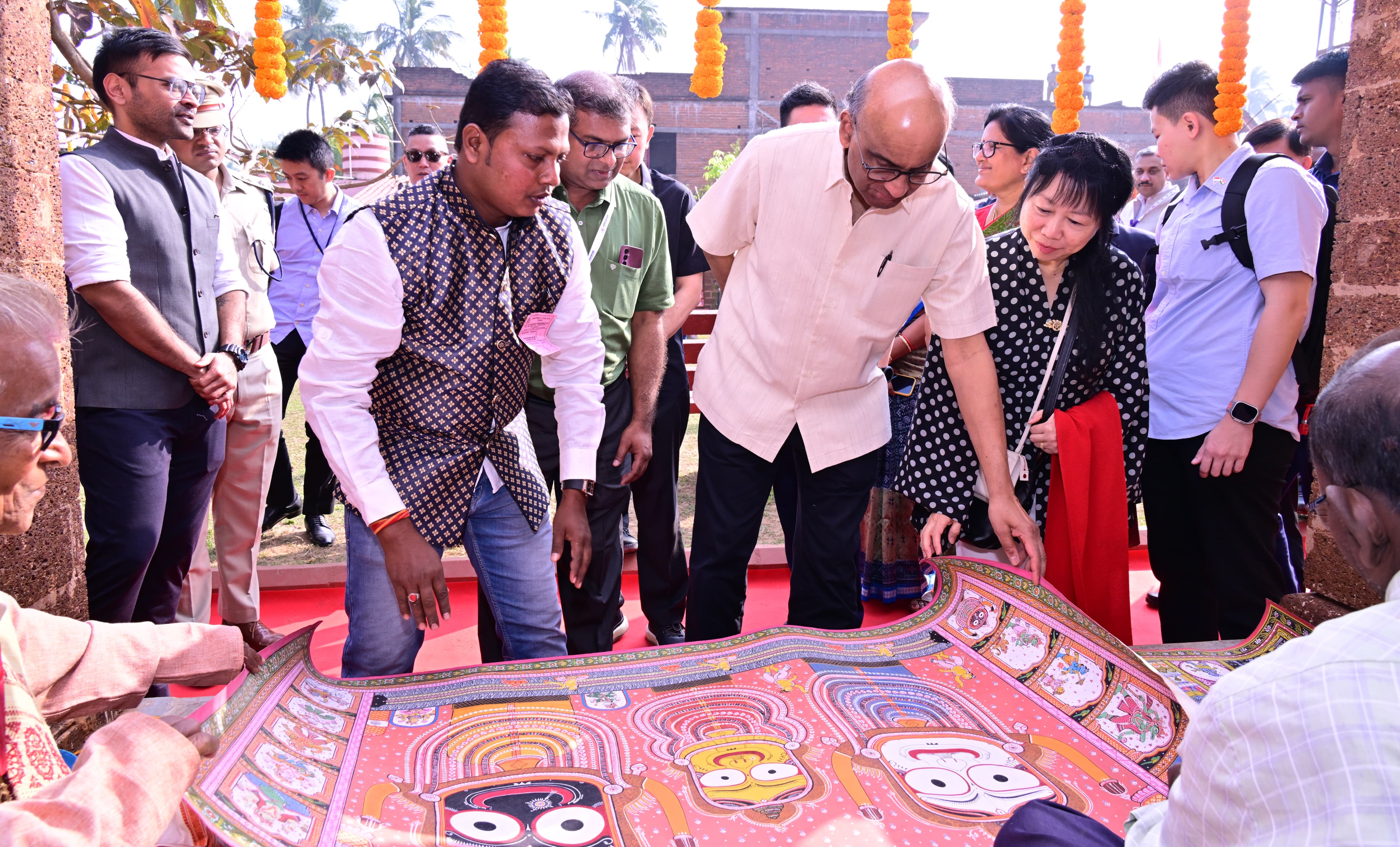 Singapore PM At Raghurajpur(File Photo)