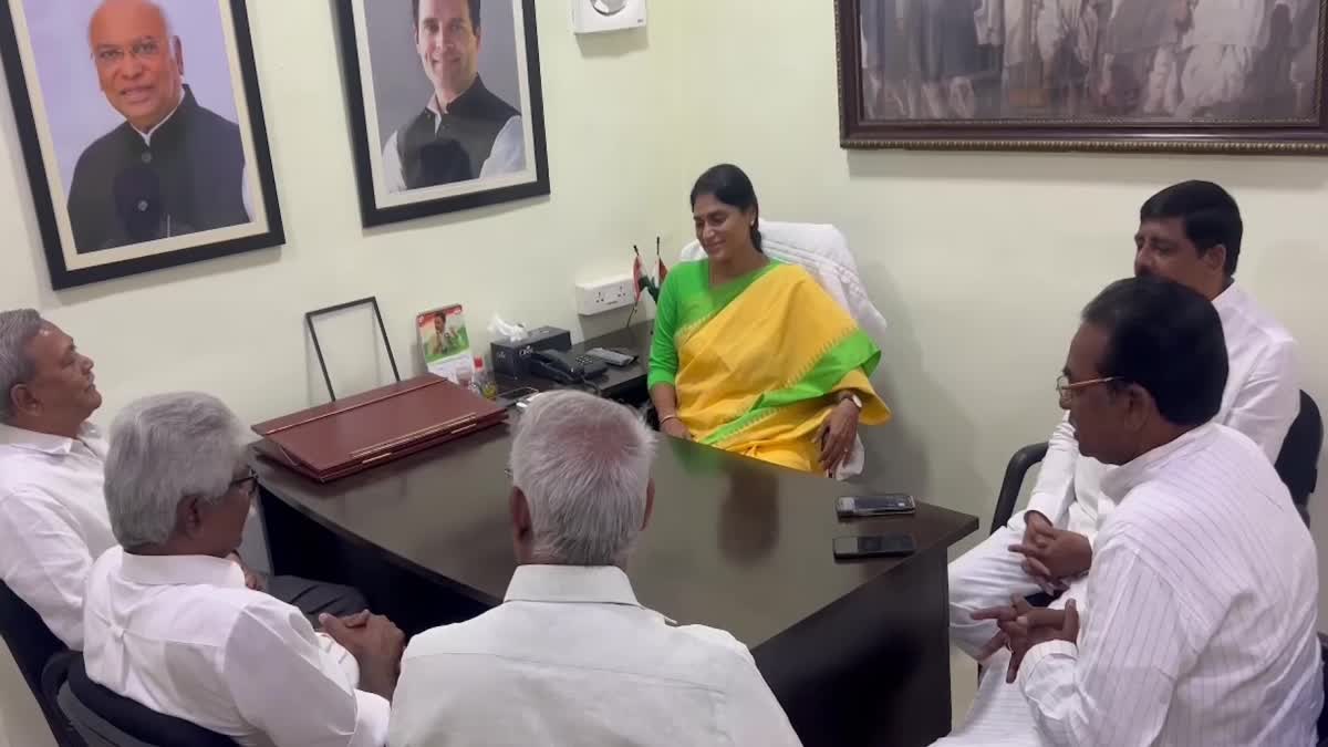 CPI_And_CPM_Leaders_Meet_Sharmila