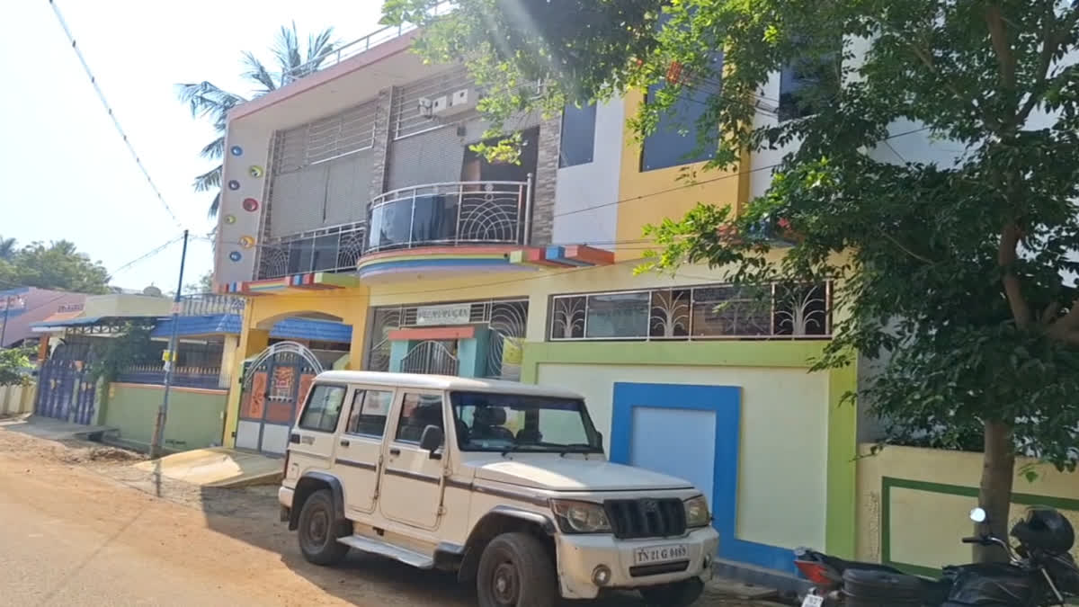 vigilance raid at government woman employee house in tirunelveli