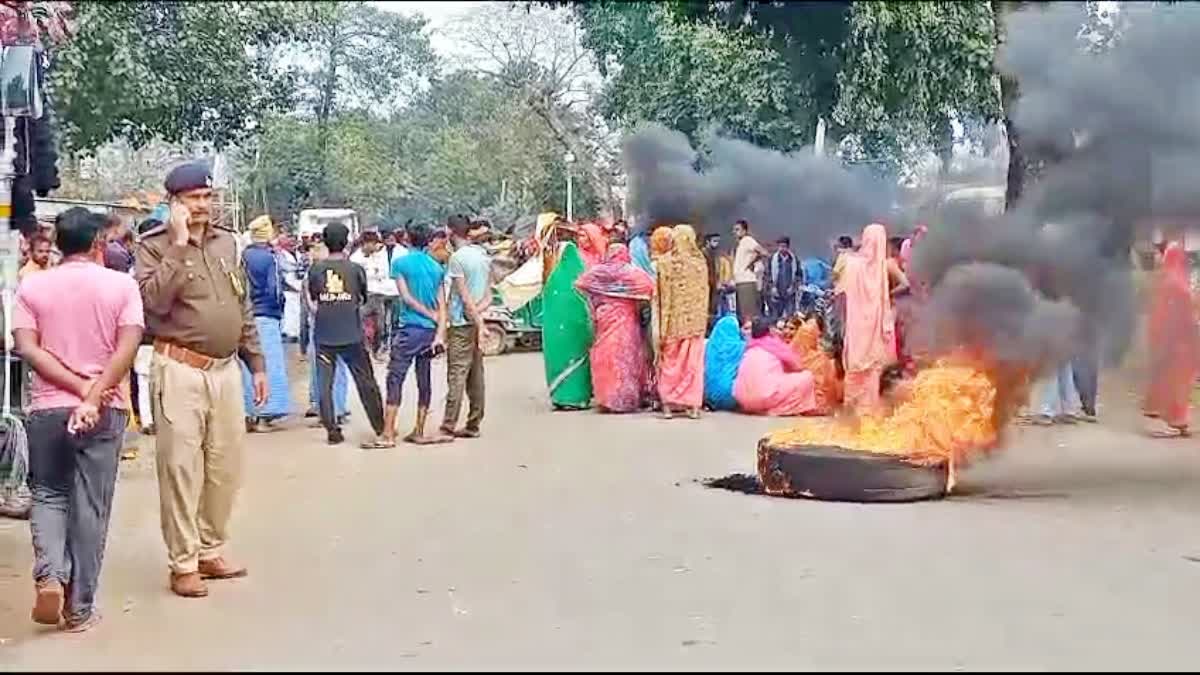 पटना में ट्रक ने ऑटो चालक को रौंदा, मौके पर ही मौत, लोगों ने सड़क जामकर किया हंगामा