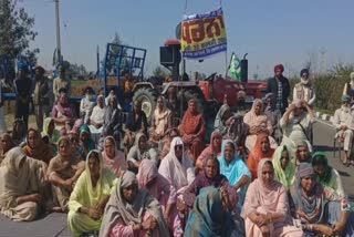 Chandigarh Ludhiana National Highway jammed in protest against setting up of bio gas plant in Samrla