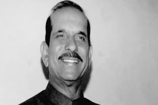 Former Maharashtra Chief Minister Manohar Joshi passed away in Mumbai on Friday