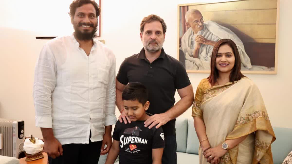 Devendra Yadav met Rahul Gandhi