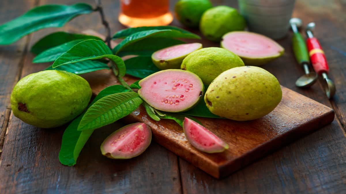 BENEFITS OF EATING ROASTED GUAVA