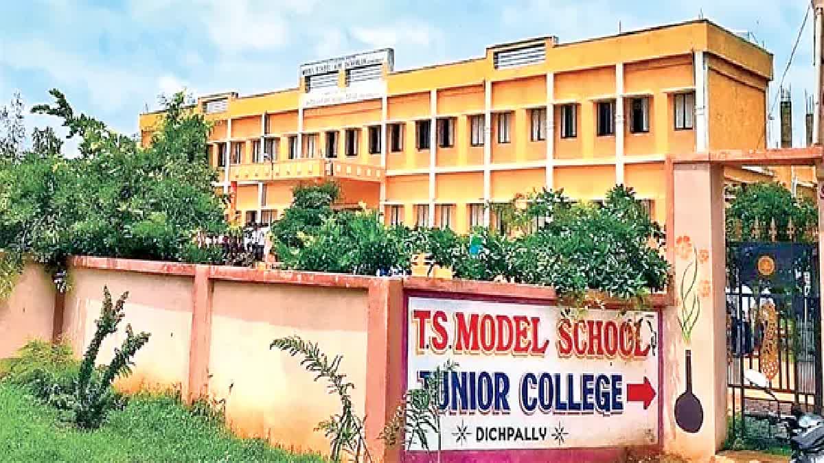 Telangana Model School Application Open