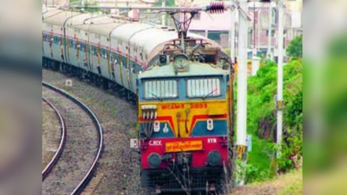 Railways gift on Holi, so many special trains will run