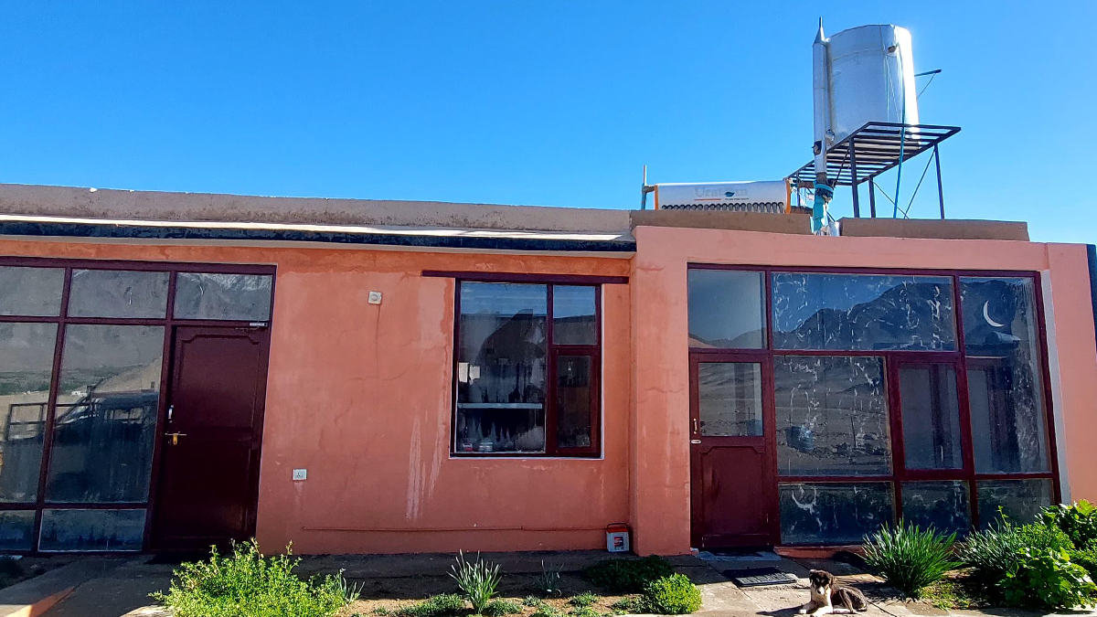 Ladakh Solar House Builders Use Traditional Techniques To Combat Climate Change In Harsh Winter