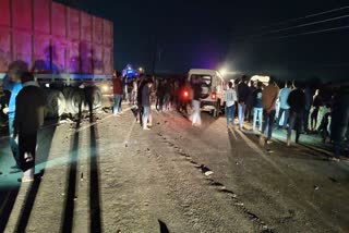 KHANDWA ROAD ACCIDENT