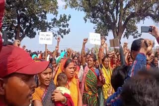 Villagers protest against CCL management in Ramgarh