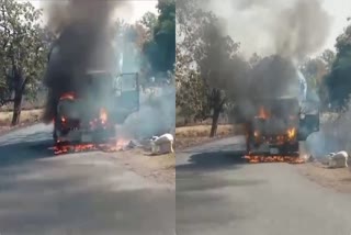 SHAHDOL MINI TRUCK CAUGHT FIRE