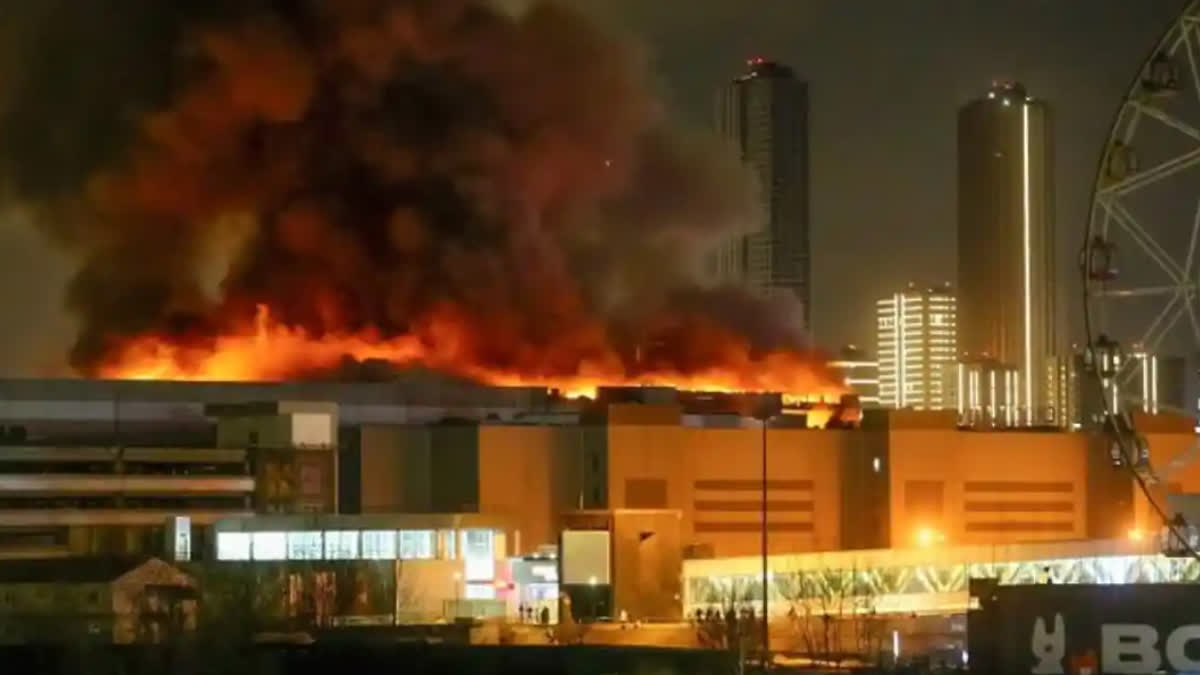 Firing in concert hall of Moscow