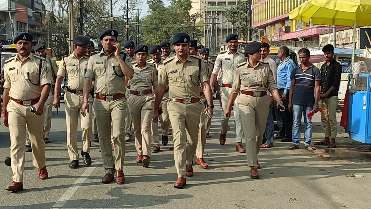 Police Flag March In Patna