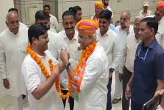केंद्रीय मंत्री गजेंद्र सिंह शेखावत