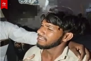 बलिया में दलित युवक का शव मिला. परिजनों ने जताई हत्या की आशंका.