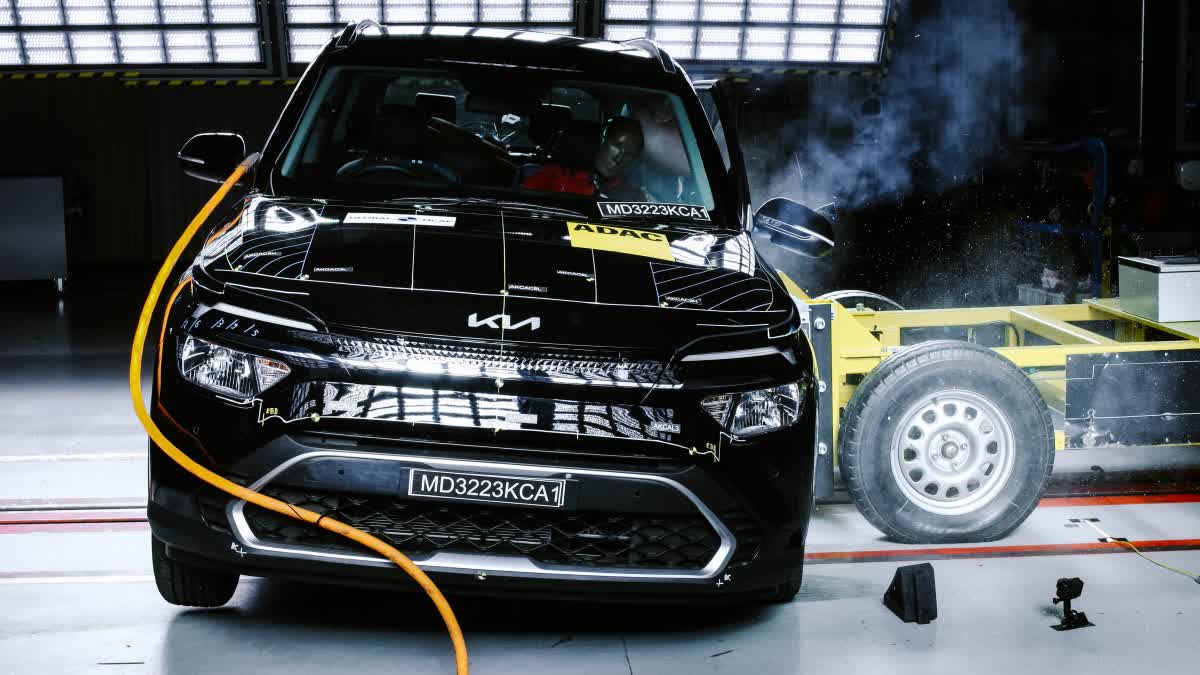 Kia Carens Crash Test