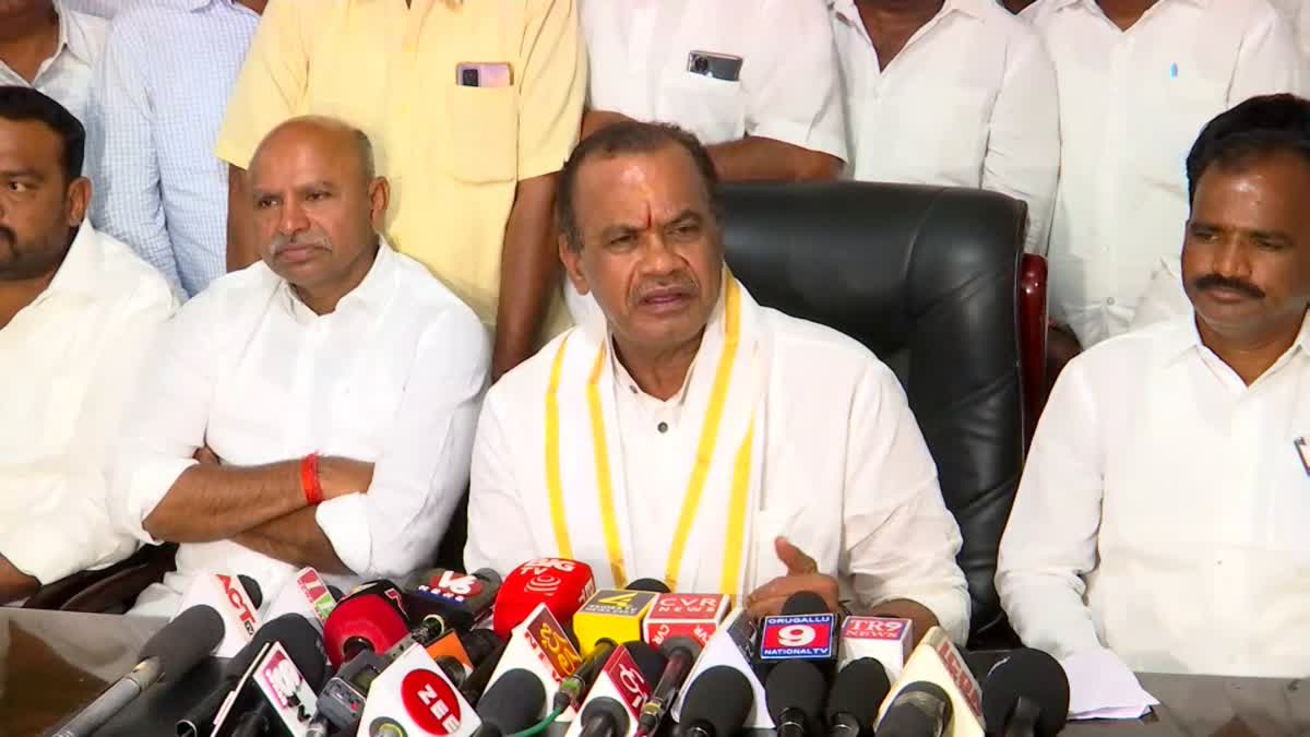 komatireddy on Raghu Veera Reddy Nomination