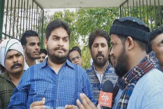 Administration ignores Supreme Court order on Abbas Ansari: Umar Ansari