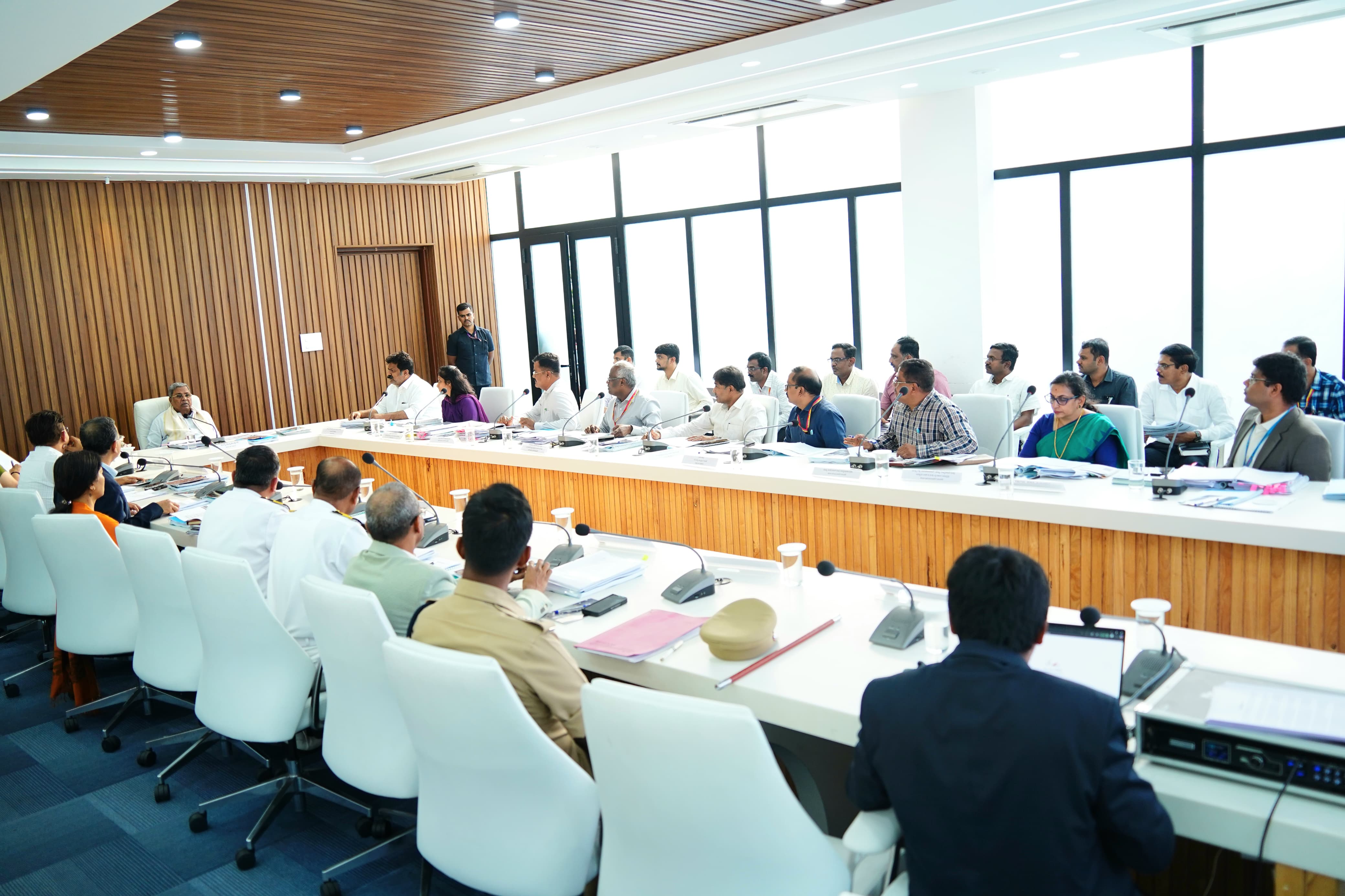 CM Siddaramaiah Meeting