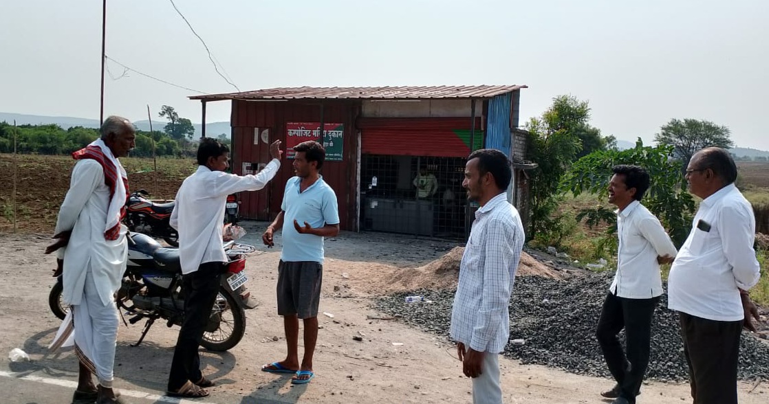 Villagers peform aarti of a liquor buyer at Rangari village of MP's Chhindwara