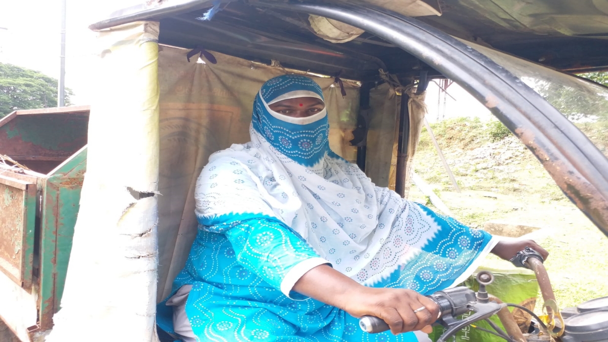 Rejected At Home, Respected On The Streets, How Cuttack's Trans Women Are Reclaiming Their Dignity