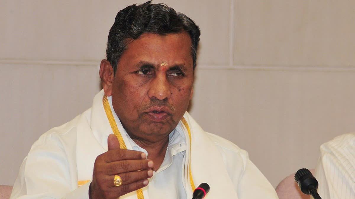 KH Muniyappa, Food Minister in the Government of Karnataka