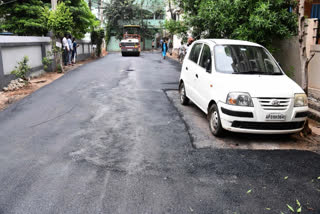 విశాఖలో రోడ్ల నిర్మాణం