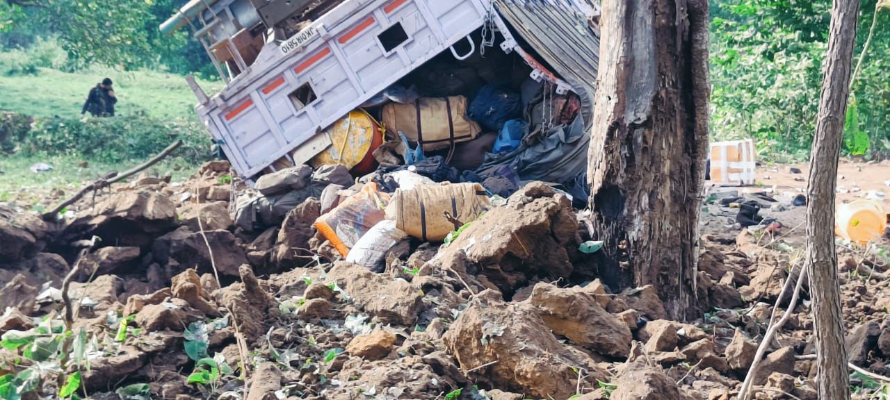 soldiers martyred in Naxalite attack