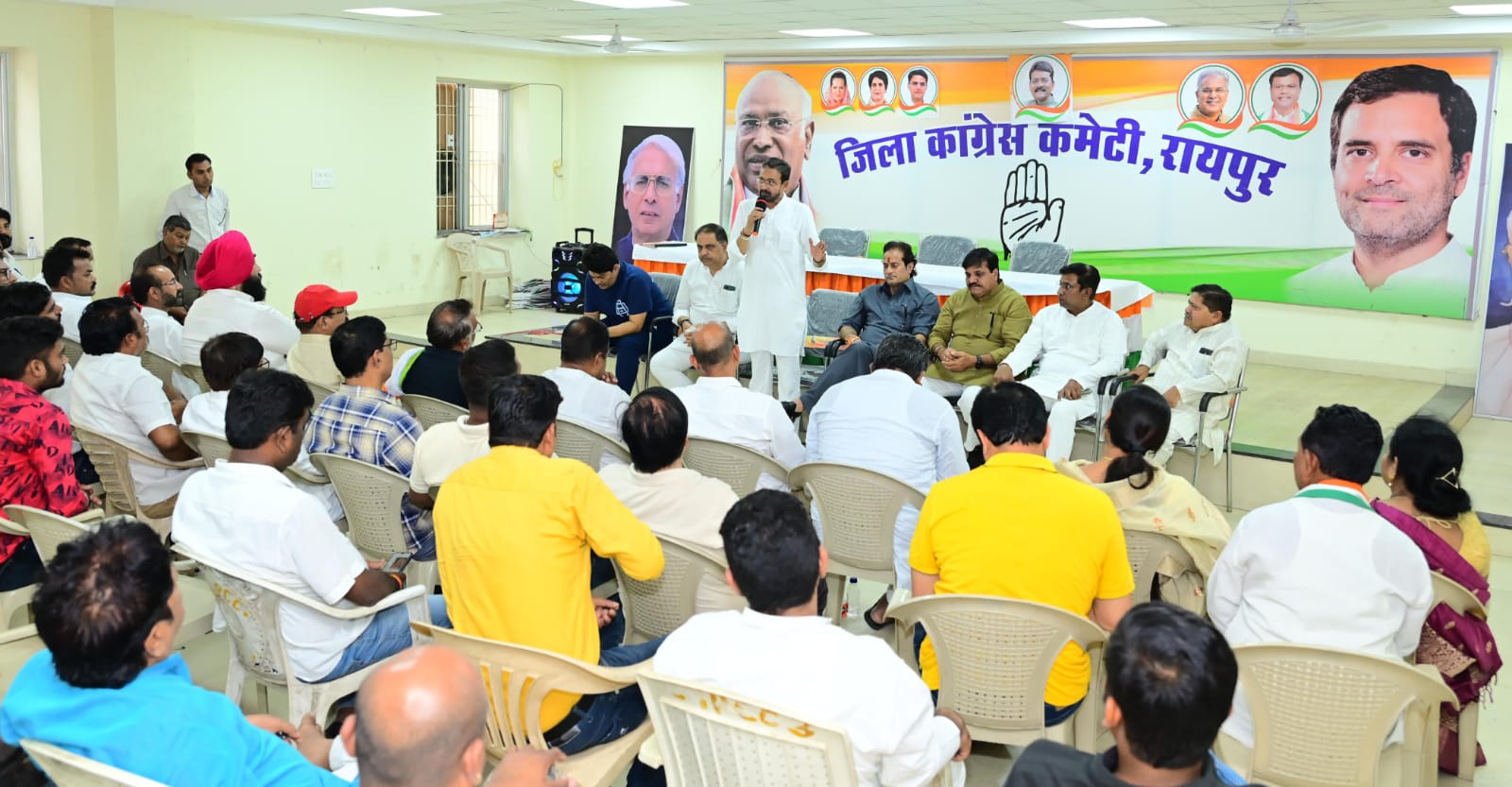 Congress leaders camp in Chhattisgarh
