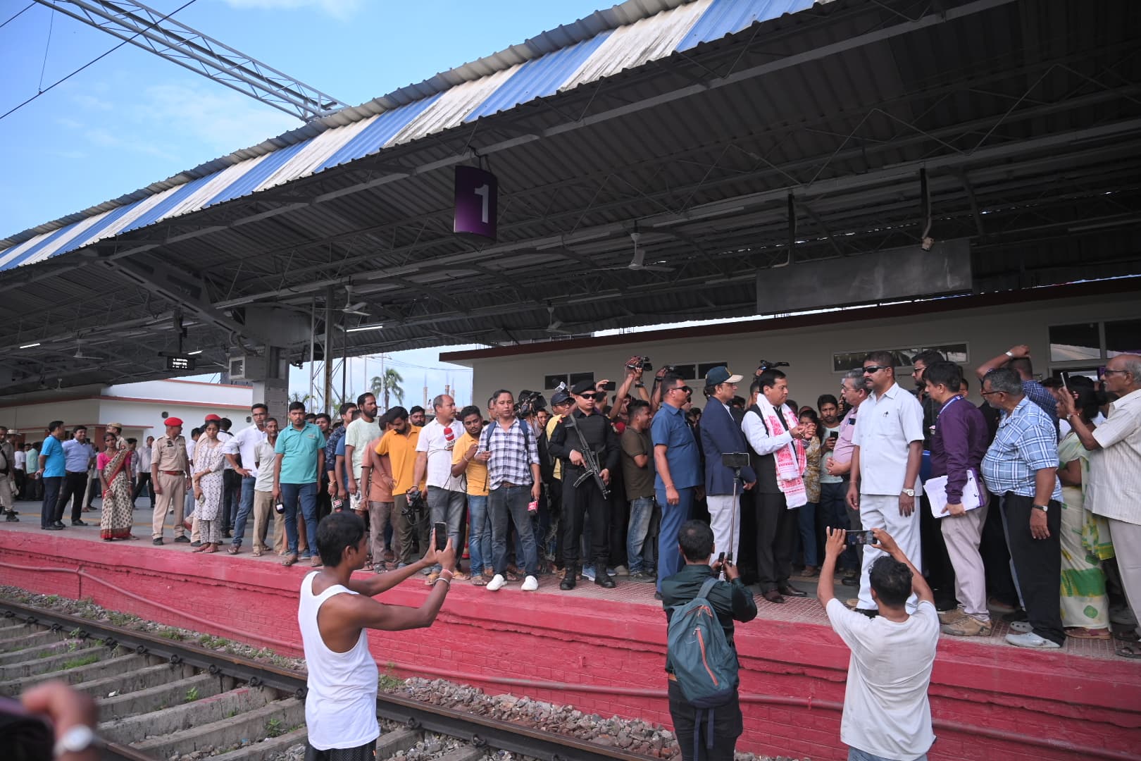 Sarbananda Sonowal visits Haibargaon railway station
