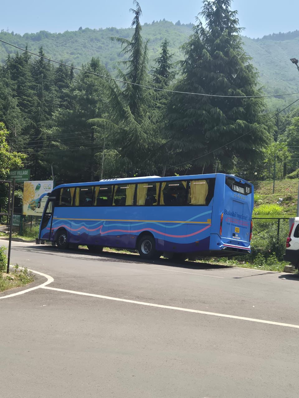 kashmir tourist